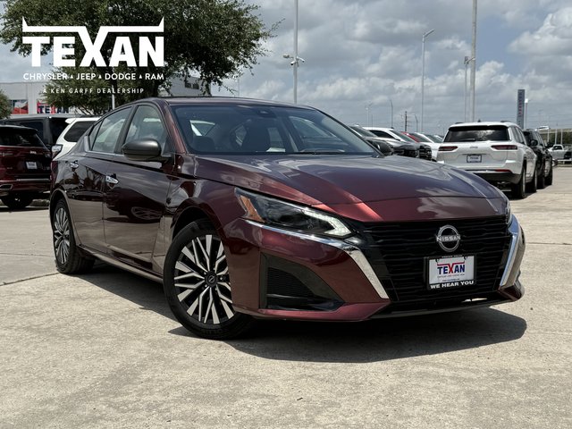 2025 Nissan Altima 