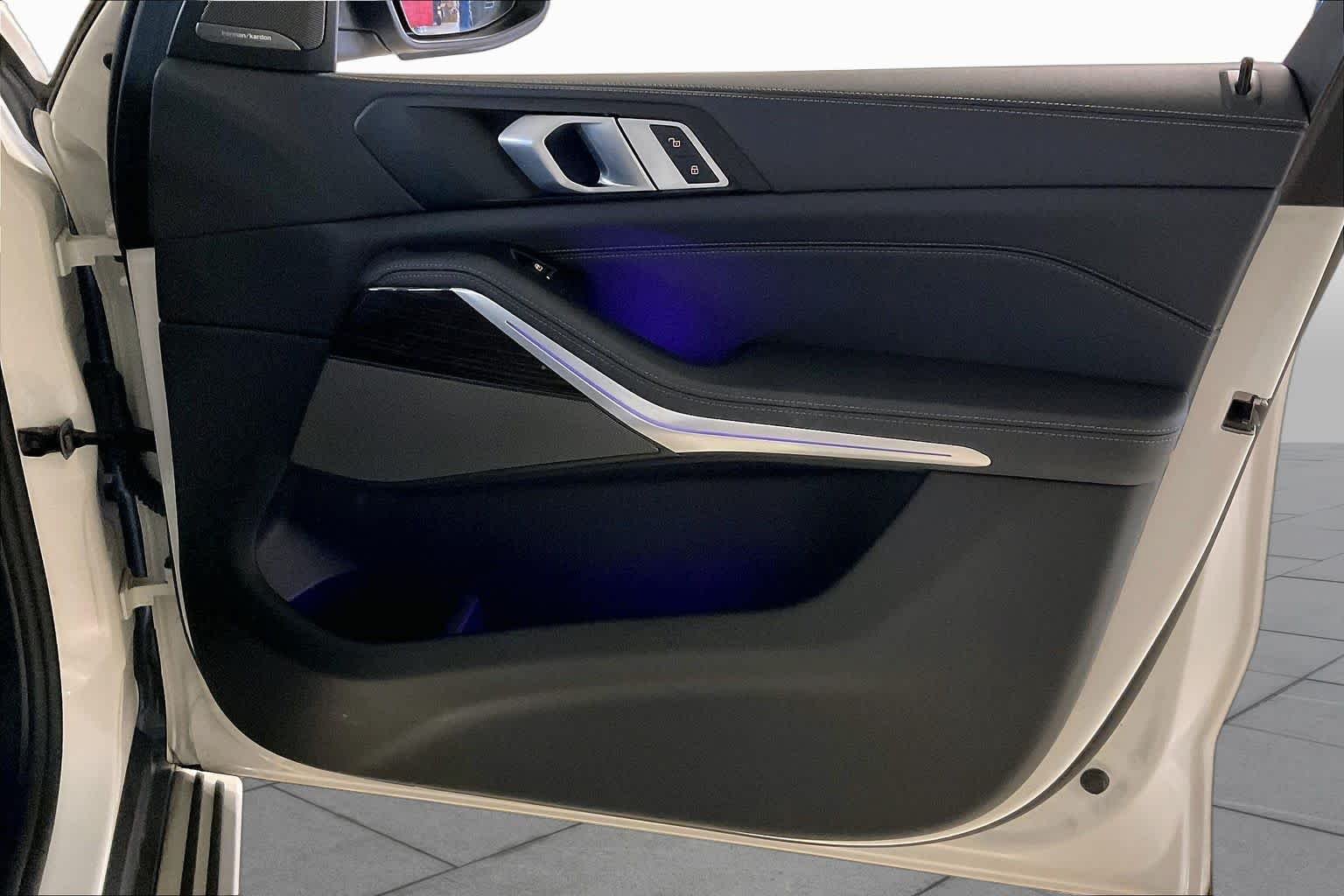 Used 2026  BMW xDrive40i image 21