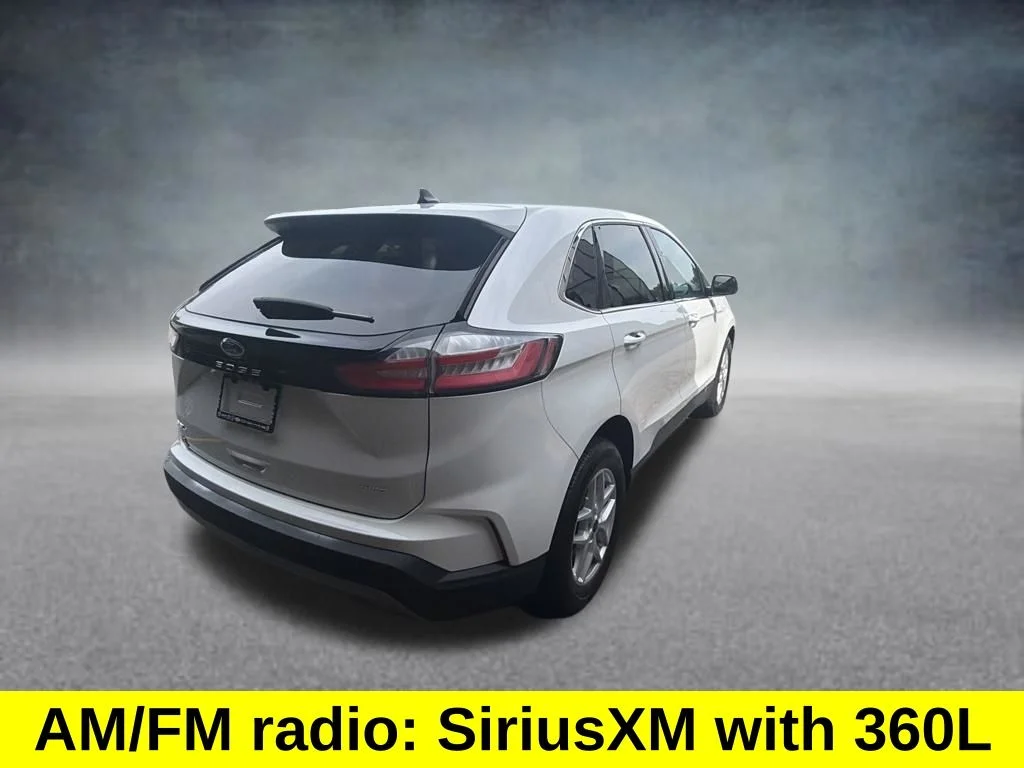 Used 2024 White Ford SEL image 5