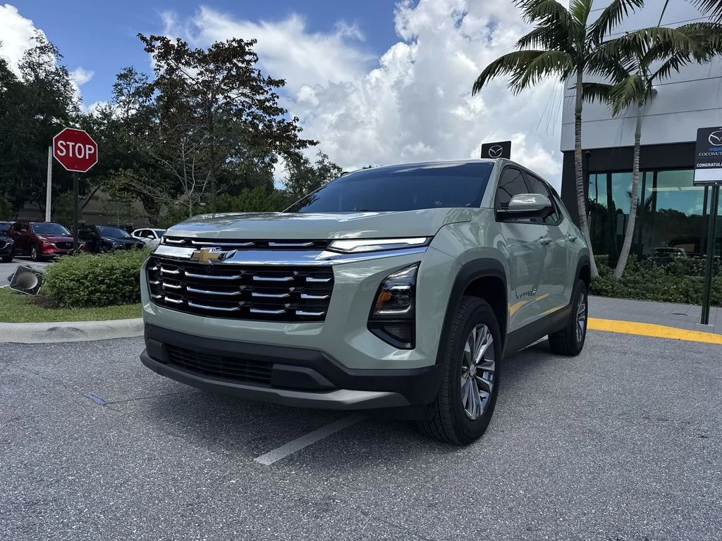 Used 2026 Cacti Green Chevrolet LT image 31