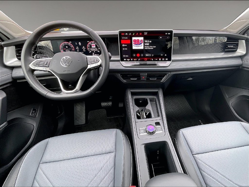 Used 2026 White Volkswagen SE image 12