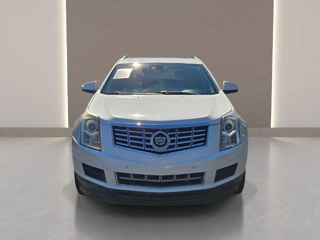 Used 2016 PLATINUM ICE TRICOAT Cadillac Luxury Collection image 4
