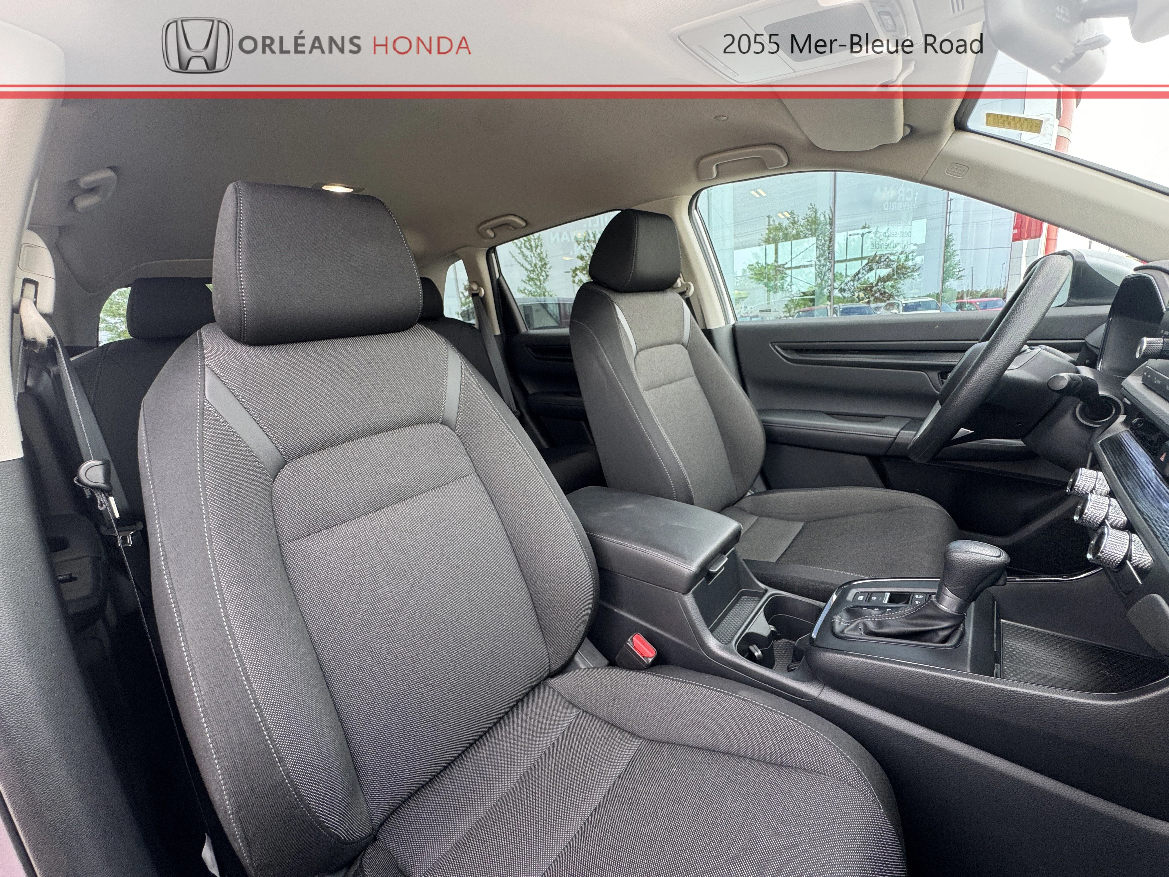 Certified Used 2025 Silver Honda LX image 21