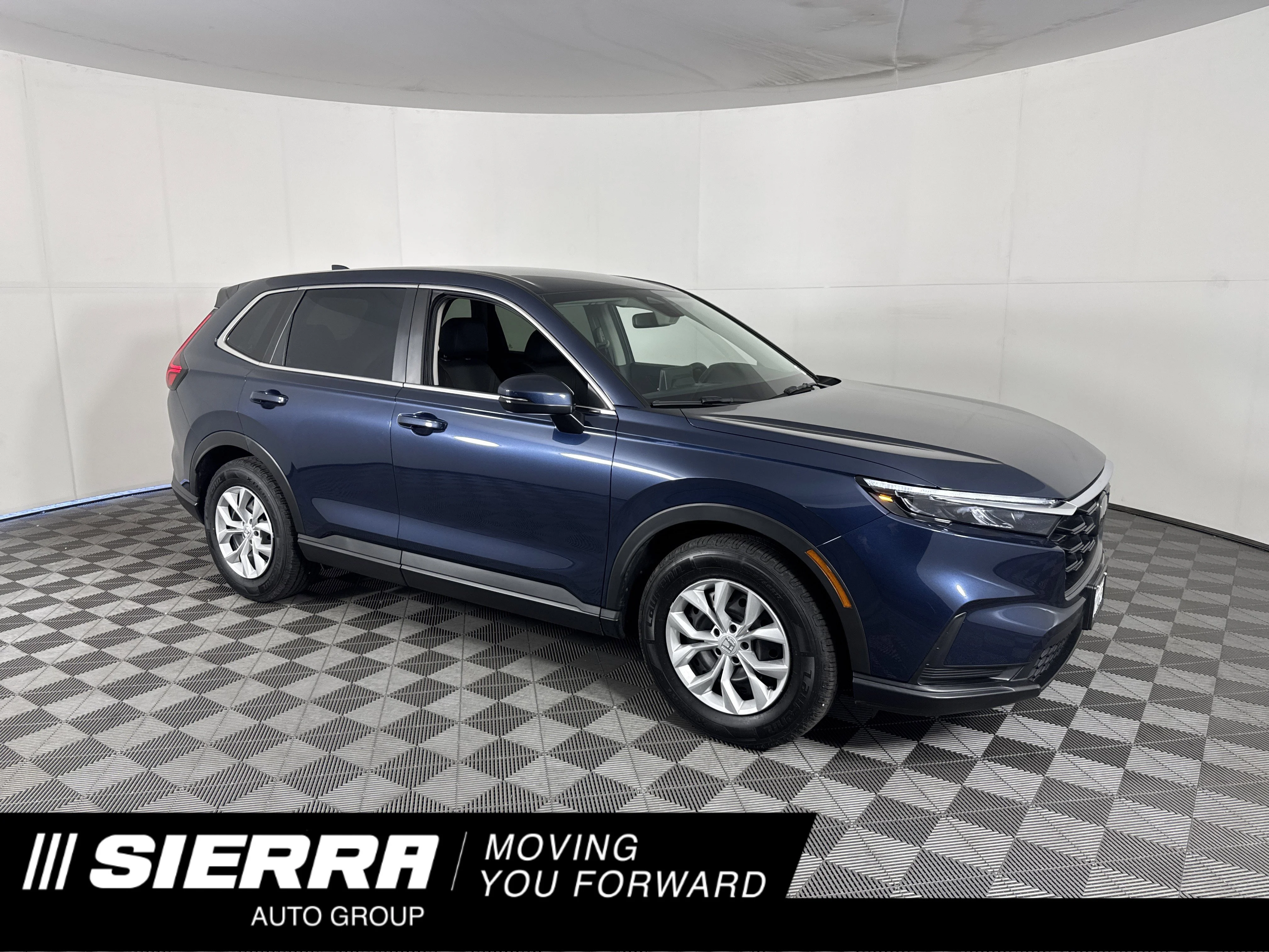 Used 2024 Canyon River Blue Metallic Honda LX image 1