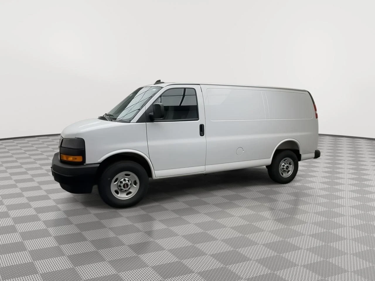 2025 GMC Savana Cargo Work Van - Photo 26