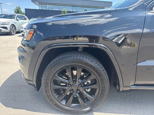 Used 2021 Black Jeep Laredo X image 10