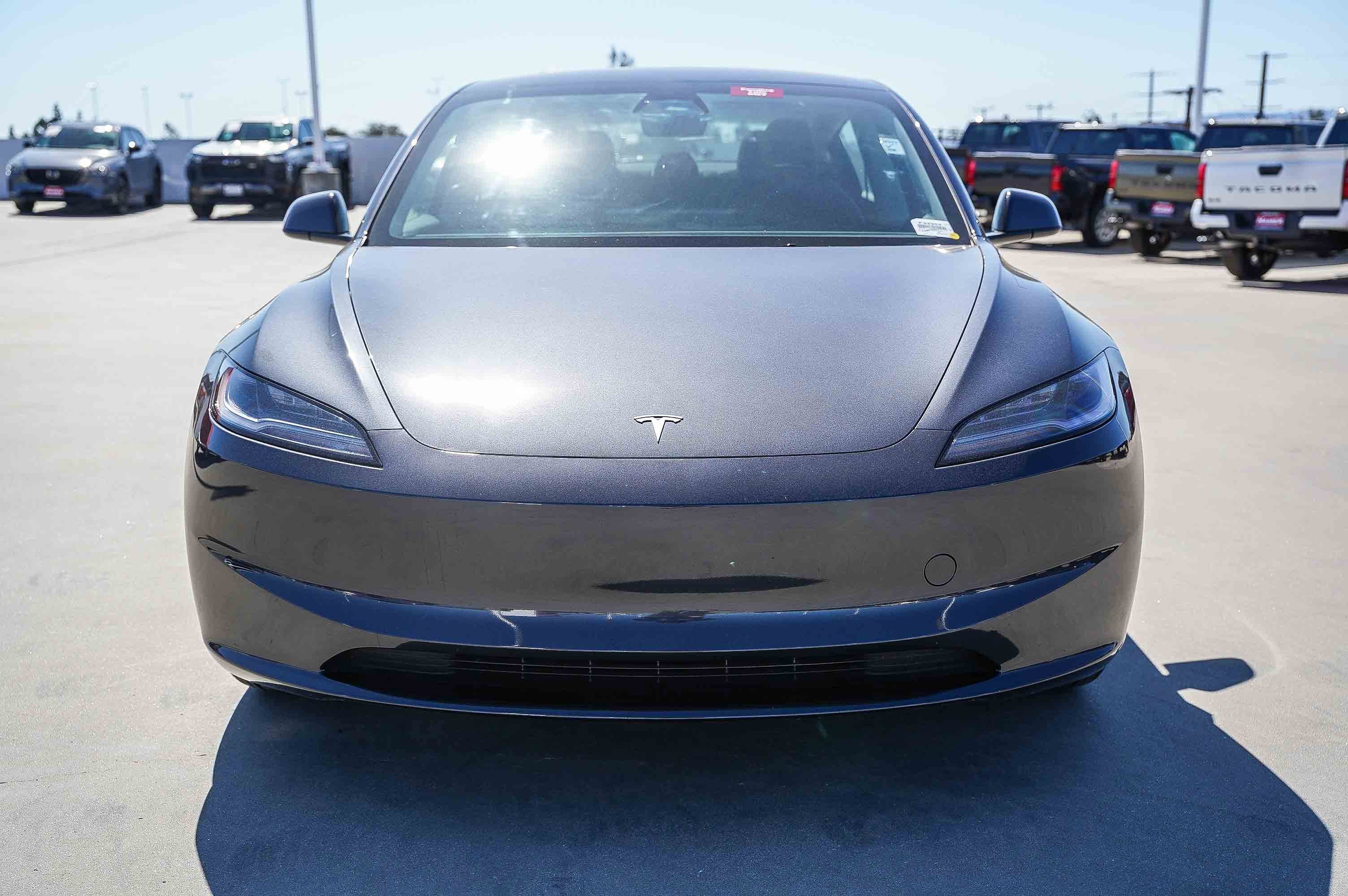 Used 2025 Tesla Model 3 Long Range with VIN 5YJ3E1EA4SF007303 for sale in Los Angeles, CA