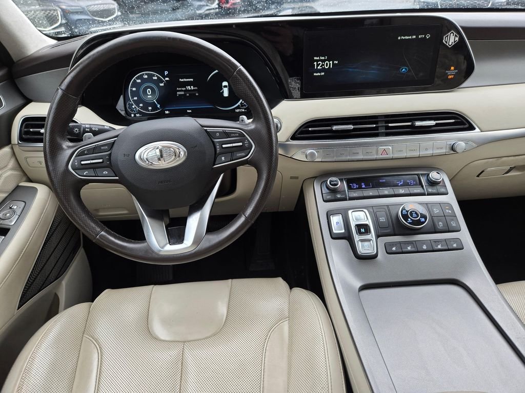 Used 2020 Hyper White Hyundai Limited image 18