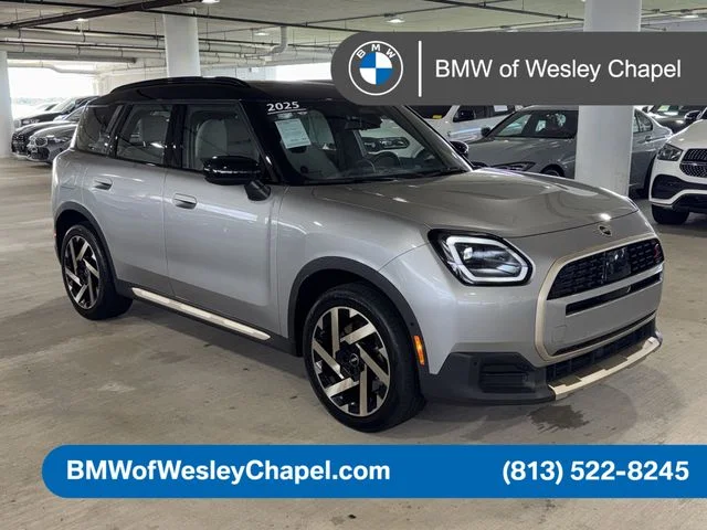 2025 MINI Countryman S ALL4's photo