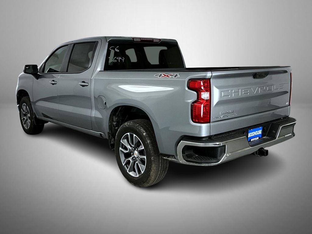 New 2026 Sterling Gray Metallic Chevrolet LT (2FL) image 7