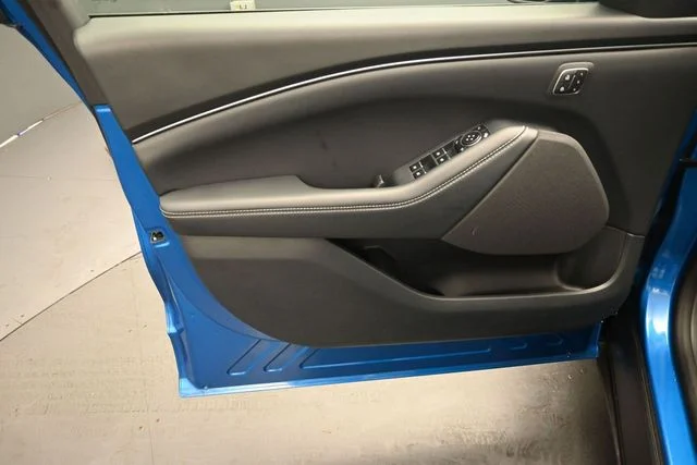 Certified Used 2025 Velocity Blue Metallic Ford Select image 18