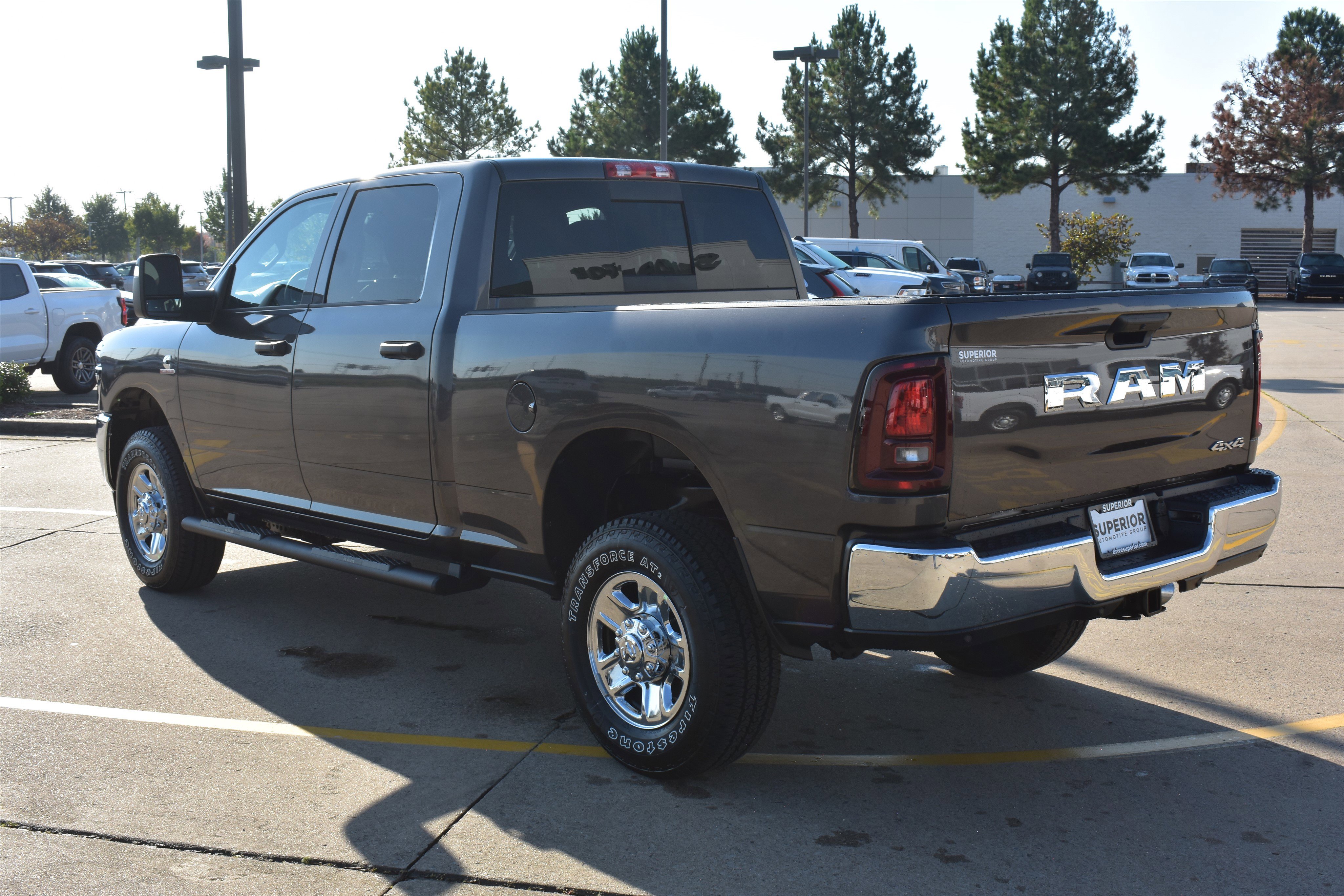 New 2026 Granite Crystal Metallic Clear-Coat Exterior Paint RAM Tradesman image 8