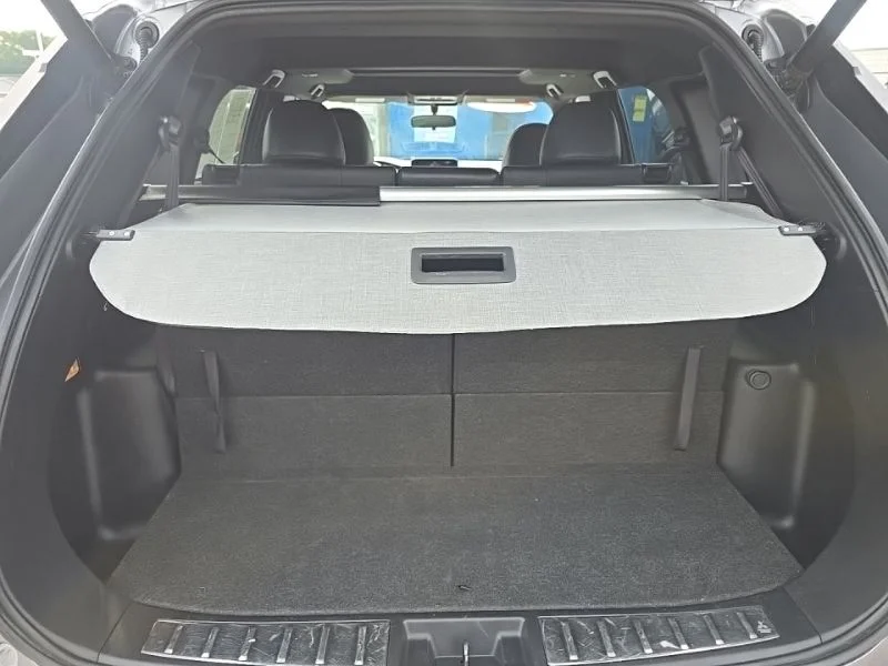 Used 2022  Mitsubishi SE image 27