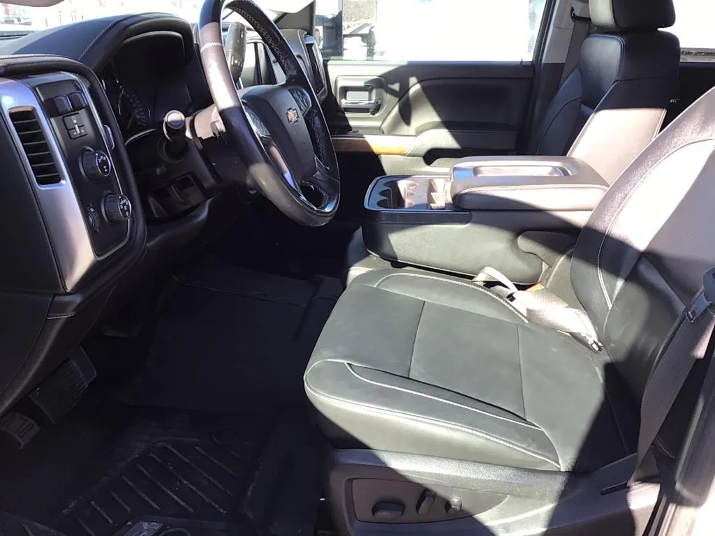 Used 2017 SILVER ICE METALLIC Chevrolet LTZ image 13