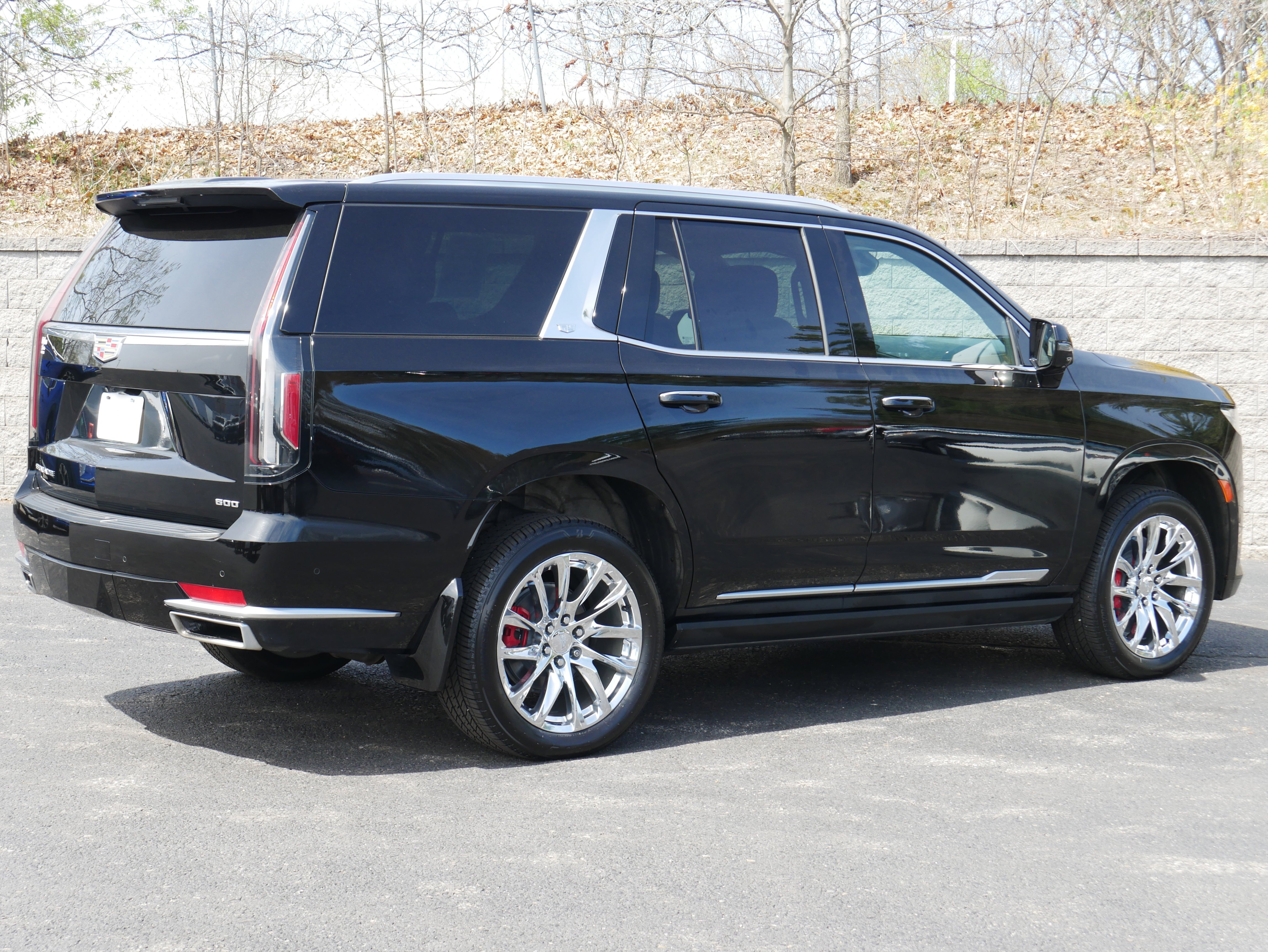 Used 2021 Black Raven Cadillac Premium Luxury Platinum image 10