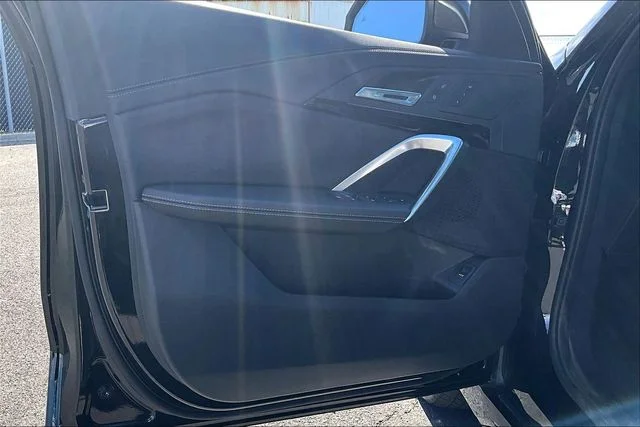 2025 BMW X1 28i - Photo 18