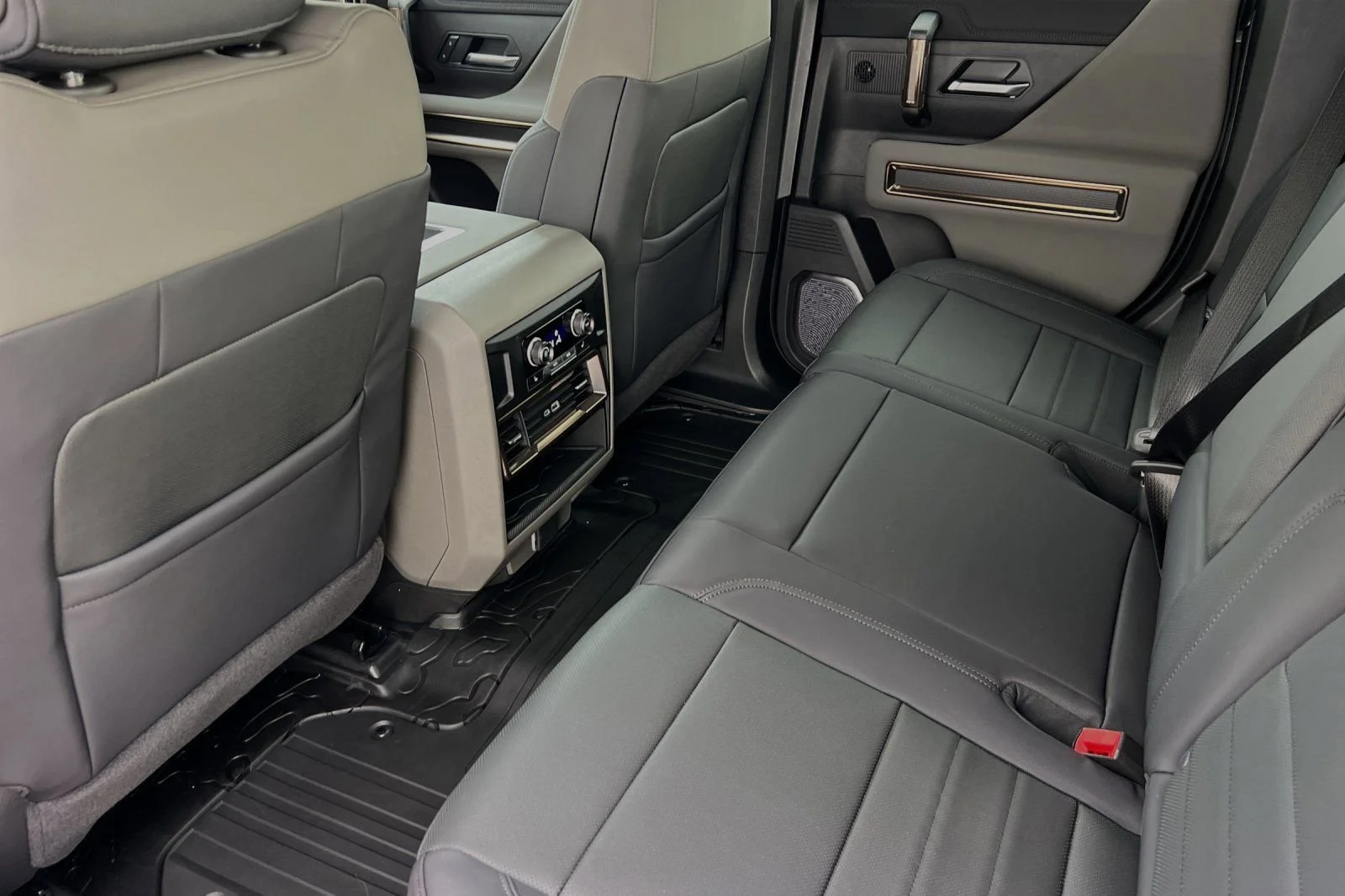 2025 GMC HUMMER EV 3X - Photo 13