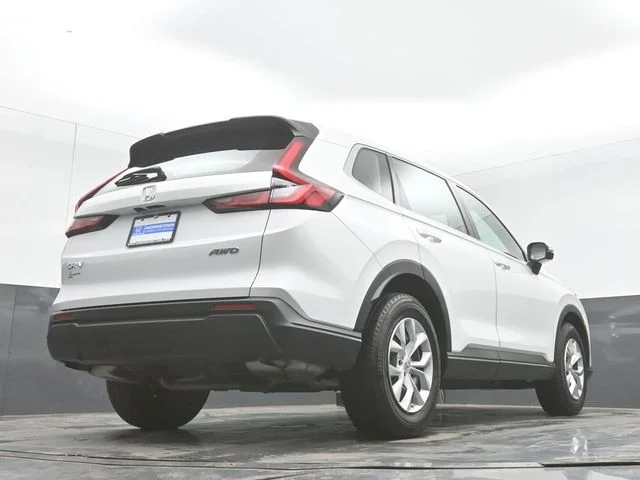 Used 2023 White Honda LX image 45
