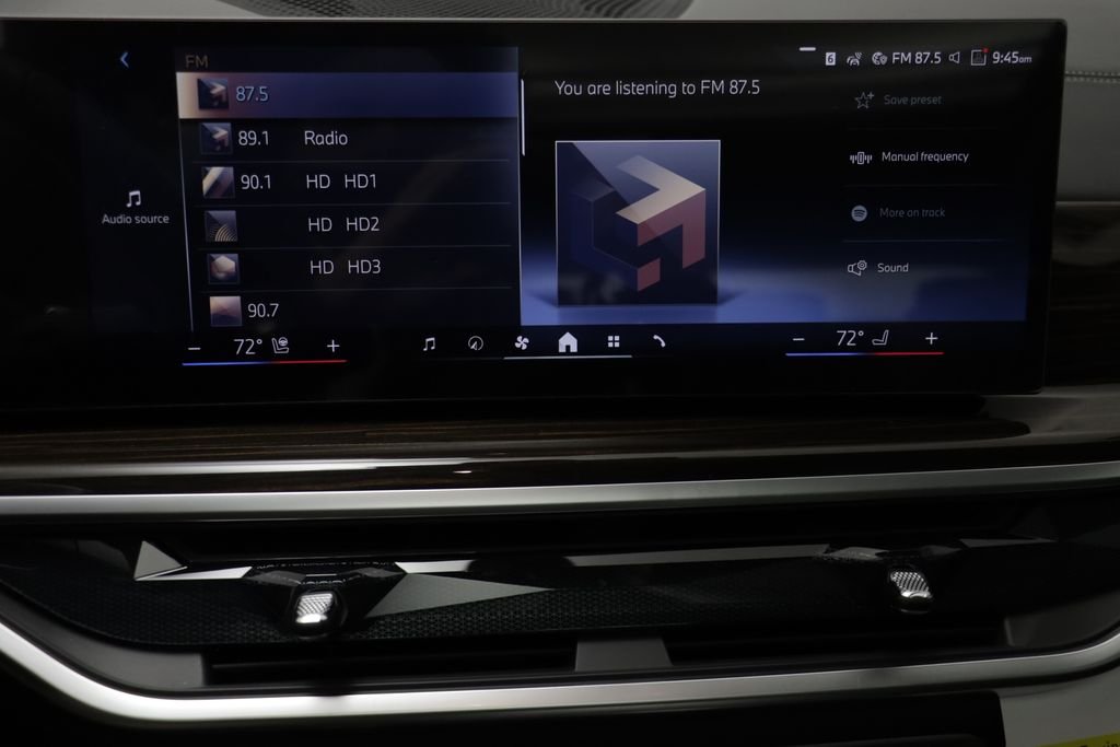 New 2026 Black Sapphire Metallic BMW xDrive40i image 10