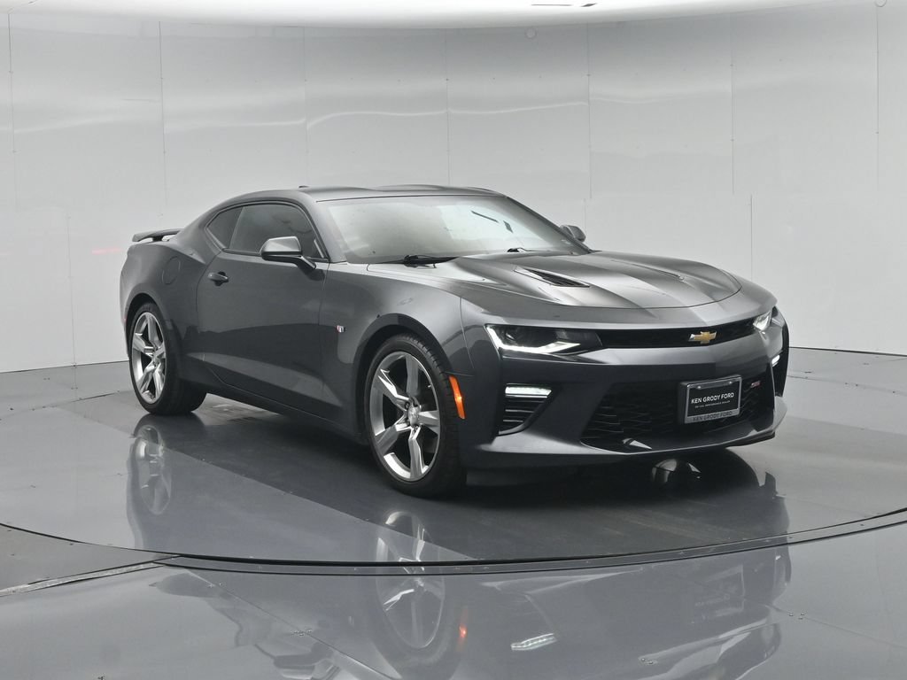 Used 2018 Gray Chevrolet SS image 55