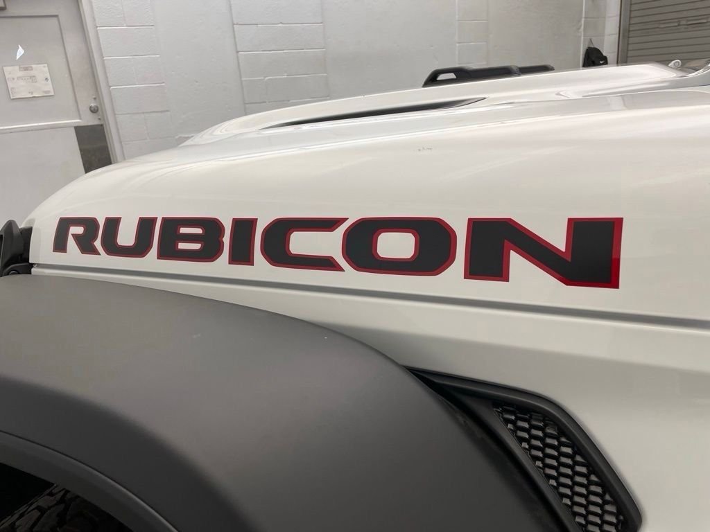 New 2026 Bright White Clearcoat Jeep Rubicon image 9