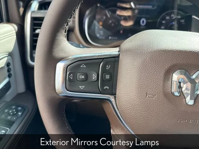 2025 RAM 2500 Laramie - Photo 33