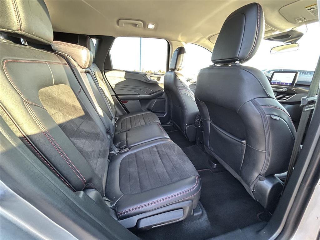 2021 Ford Escape SEL - Photo 17