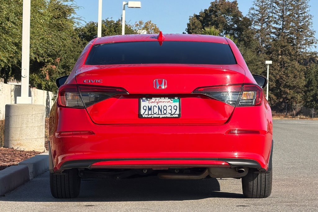 Used 2024 Rallye Red Honda LX image 5