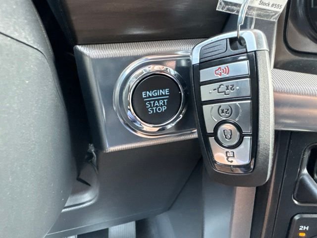 New 2026 Iconic Silver Metallic Ford Lariat® image 27