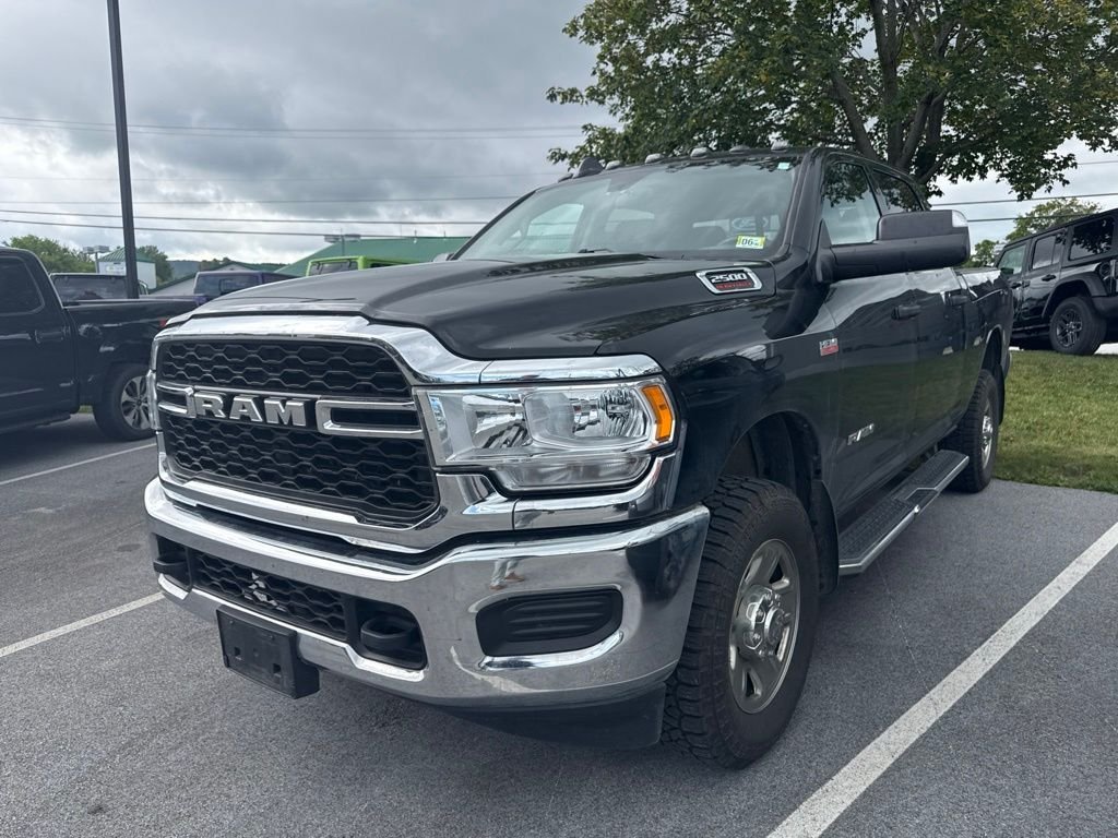 Used 2020 Diamond Black Crystal Pearlcoat Ram Tradesman image 10