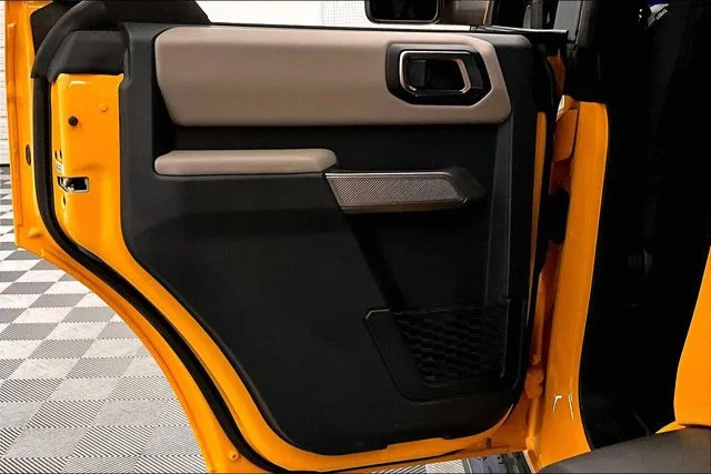 Used 2022 Cyber Orange Metallic Tricoat Ford Wildtrak image 21