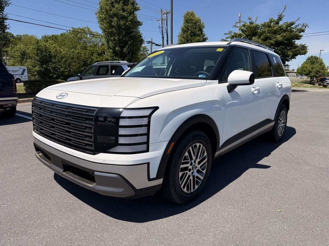New 2026 Creamy White Pearl Hyundai SEL AWD image 7