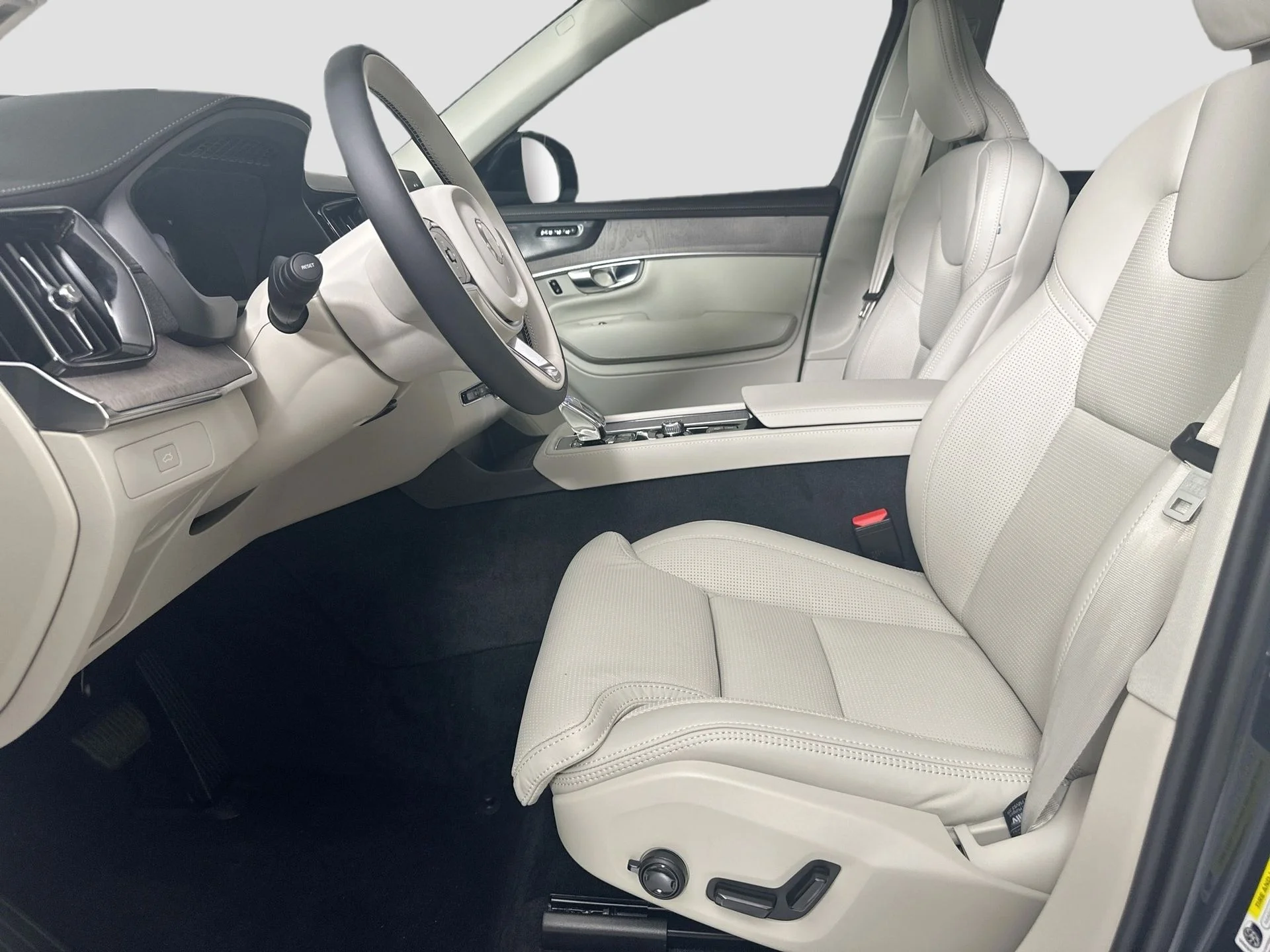 New 2026 Denim Blue Volvo Ultra image 22