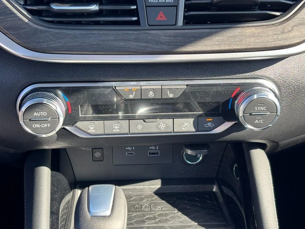 Certified Used 2025 Black Nissan 2.5 SL image 18