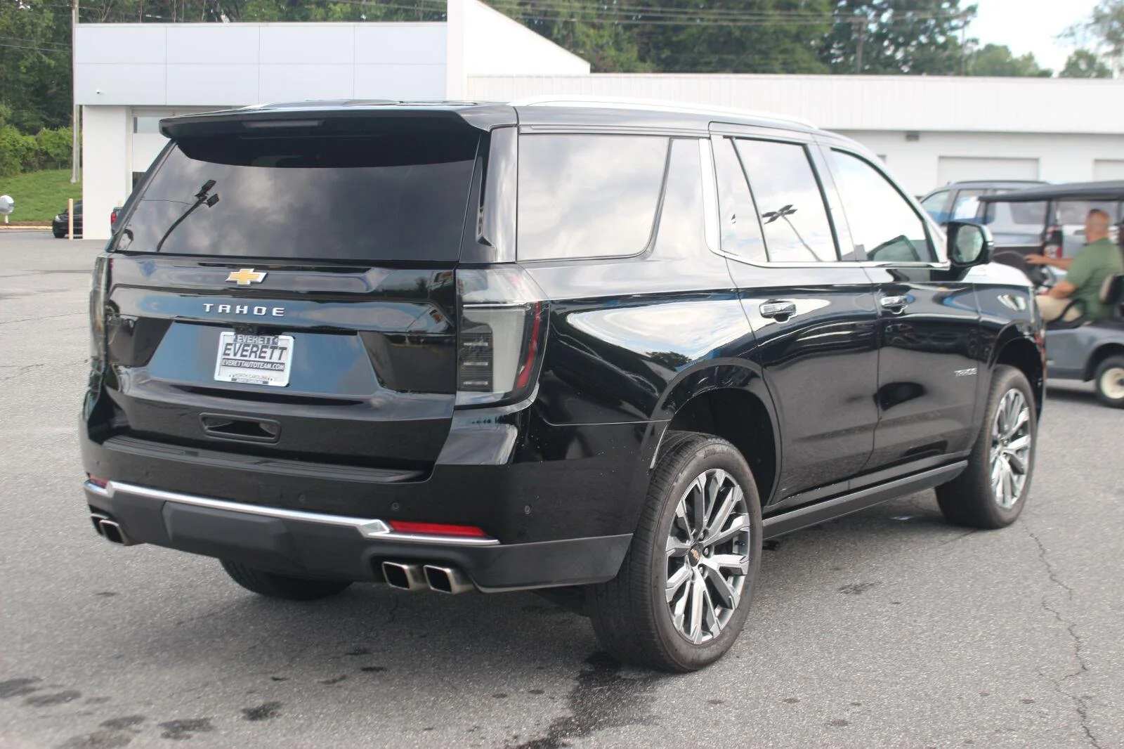 Used 2025 Black Chevrolet High Country image 7