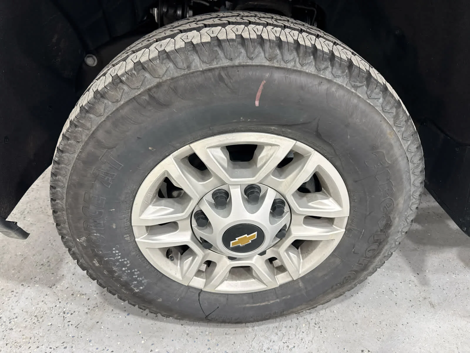 Used 2026 Cypress Gray Chevrolet LT image 10