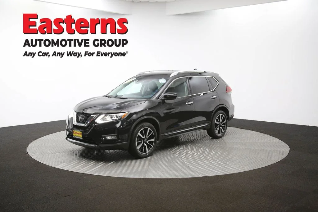 Used 2020 Black Nissan SL image 62