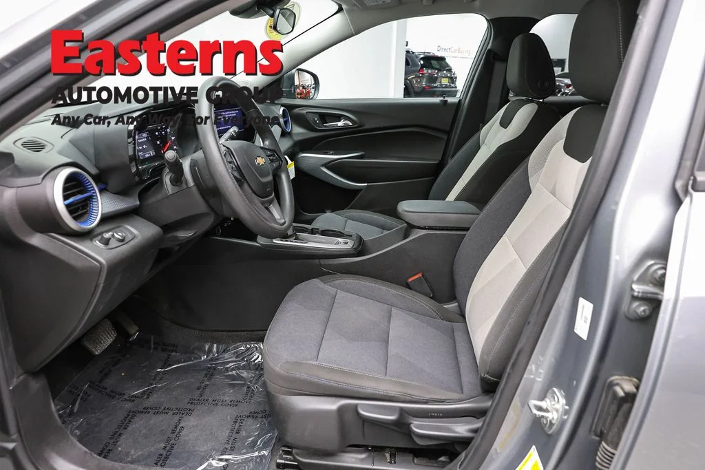 Used 2024 Gray Chevrolet LS image 13