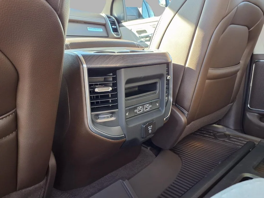 New 2026 Bright White Clear-Coat Exterior Paint RAM Laramie image 23