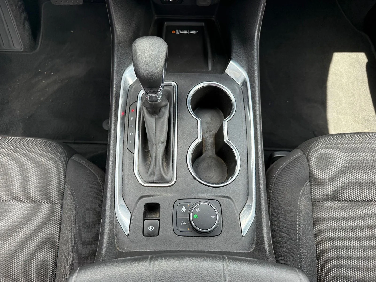 2023 Chevrolet Traverse 1LT - Photo 27