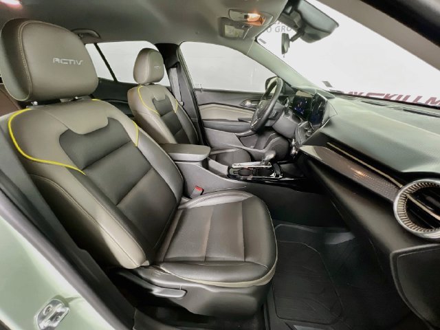 2025 Chevrolet Trax Activ - Photo 38