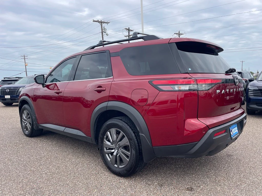 Used 2025 Red Nissan SV image 5