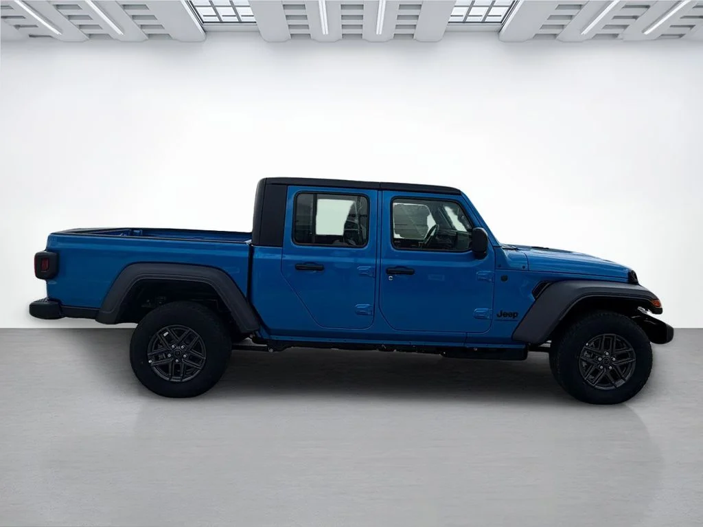 New 2026 Hydro Blue Pearl-Coat Exterior Paint Jeep Sport image 2