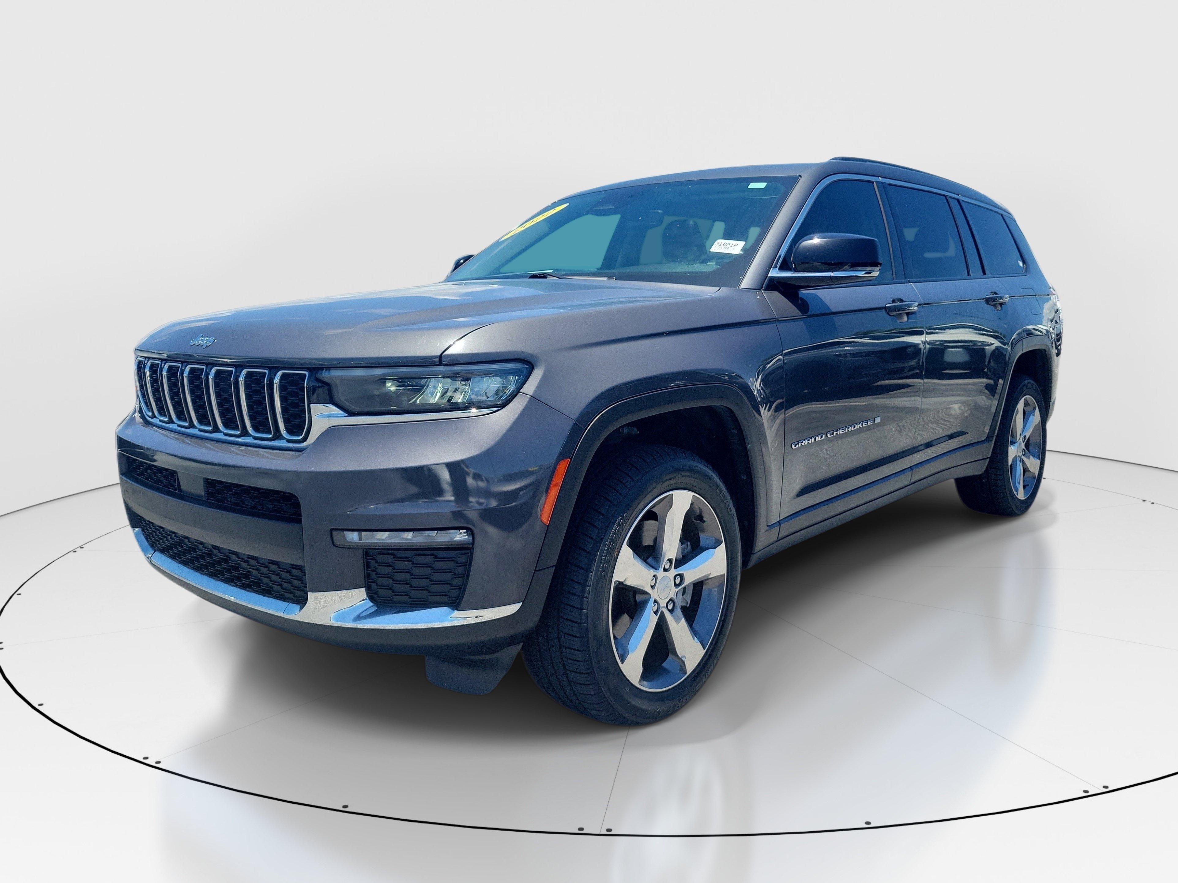 Used 2022 Baltic Gray Metallic Clearcoat Jeep Limited image 3