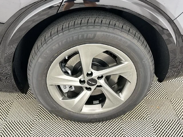 New 2026 Genesis GV70 2.5T Advanced