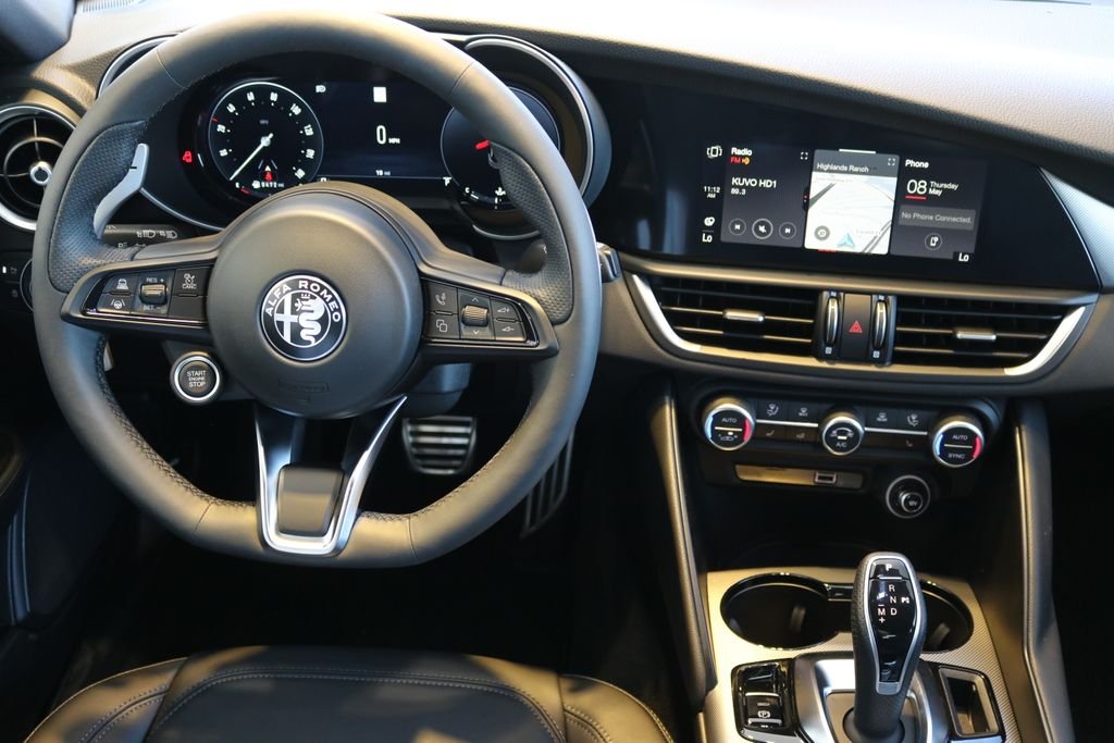 2025 Alfa Romeo Giulia Base - Photo 20