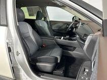 Used 2023 Pearl White Tricoat Nissan SV image 23