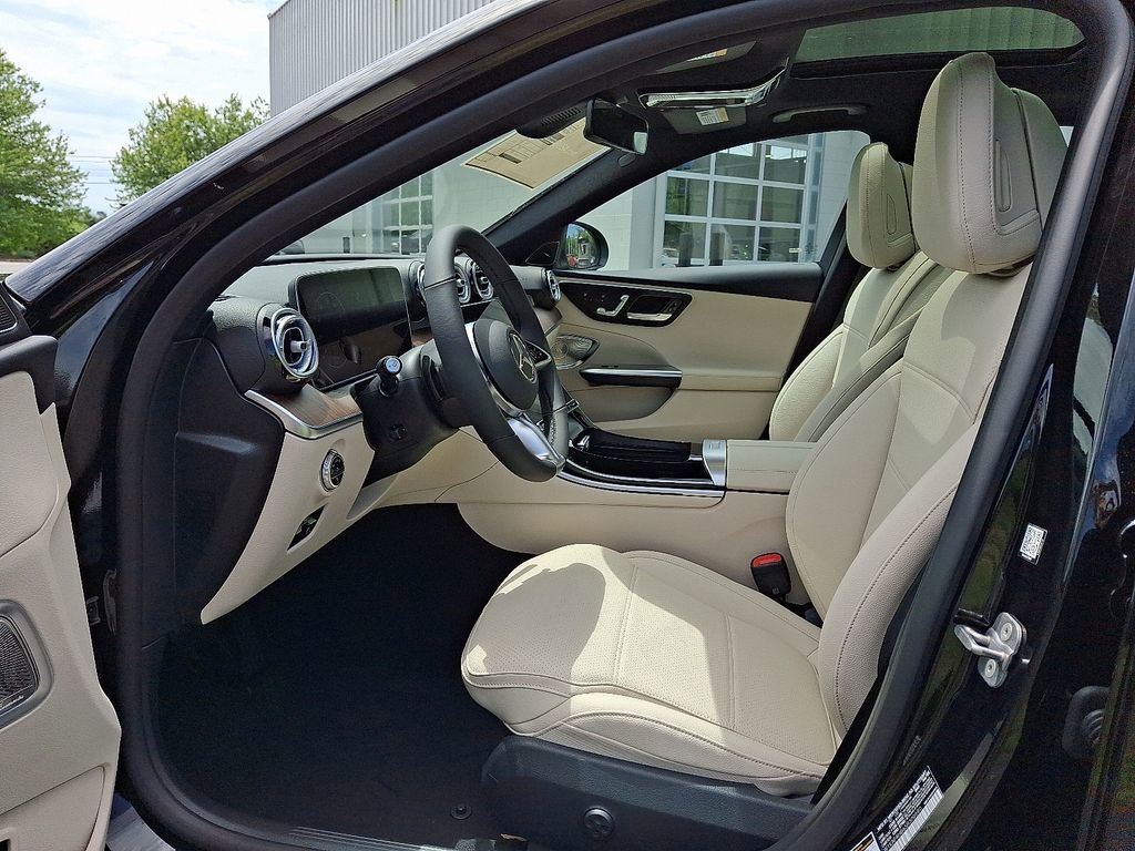 2025 Mercedes-Benz C-Class Sedan C 300 - Photo 41