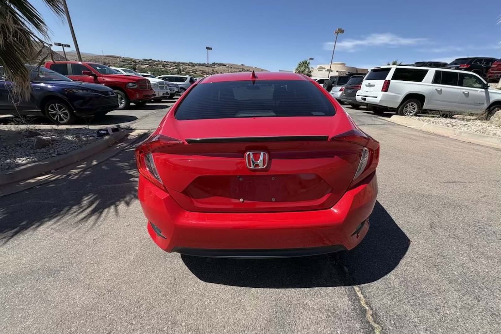 Used 2016 Rallye Red Honda EX-T image 5