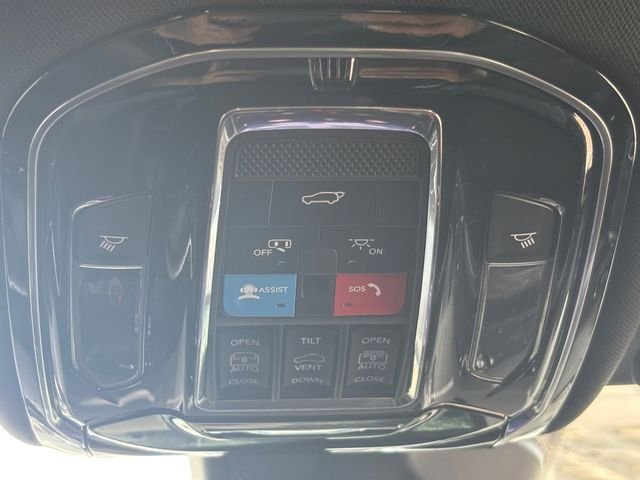 Used 2024 Red Jeep Overland image 27
